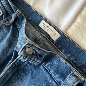 Abercrombie & Fitch 70’s Vintage Flare Ultra High Rise Jeans, size 14 / 32 long